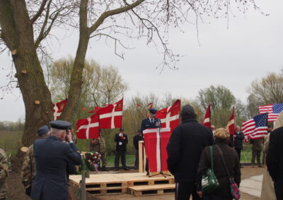 Tale af den amerikanske air ataché Matthew Summey.